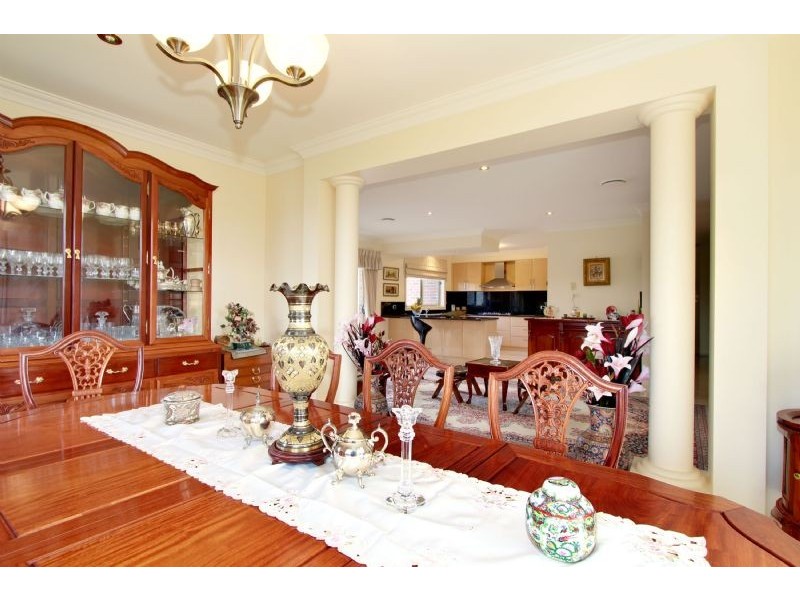 4 Dampier Close, Traralgon VIC 3844