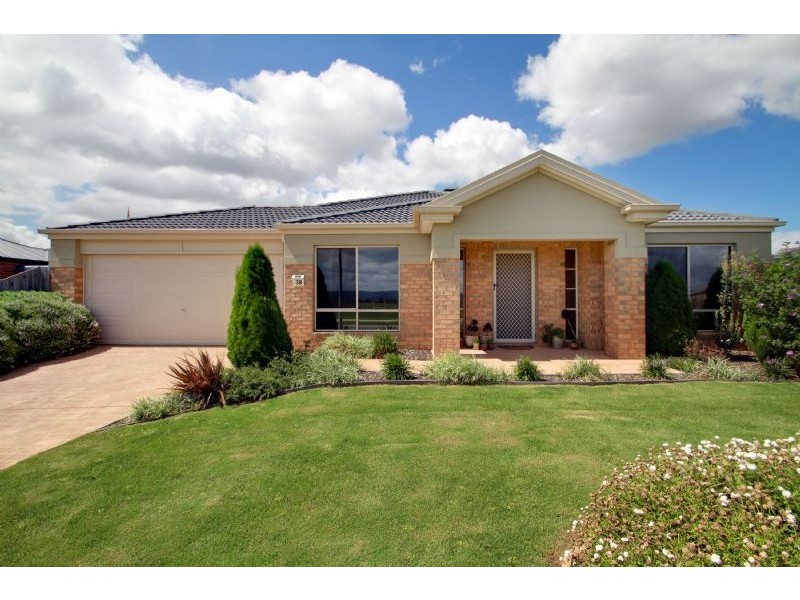 39 Bradman Boulevard, Traralgon VIC 3844