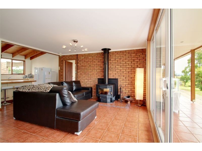 71 (lot 15) Varney Crescent, Traralgon VIC 3844