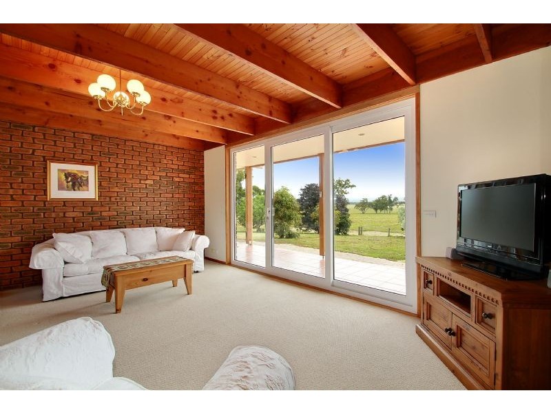 71 (lot 15) Varney Crescent, Traralgon VIC 3844