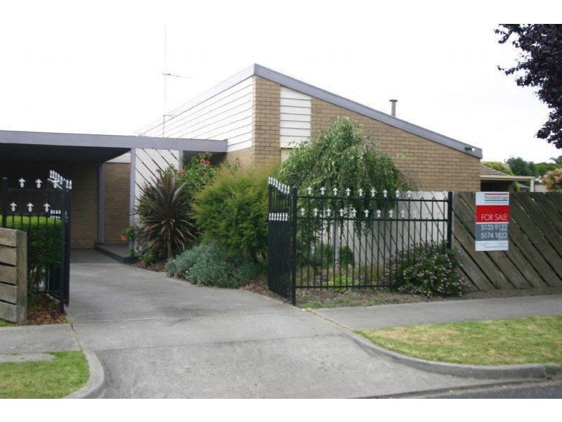 36 Canfield Crescent, Traralgon VIC 3844