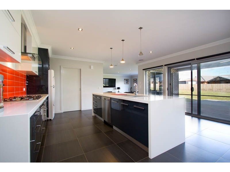 5 Riverslea Blvd, Traralgon VIC 3844