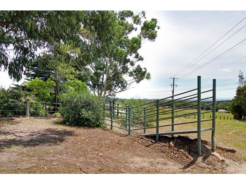 670 Clarkes Road, Hazelwood North VIC 3840