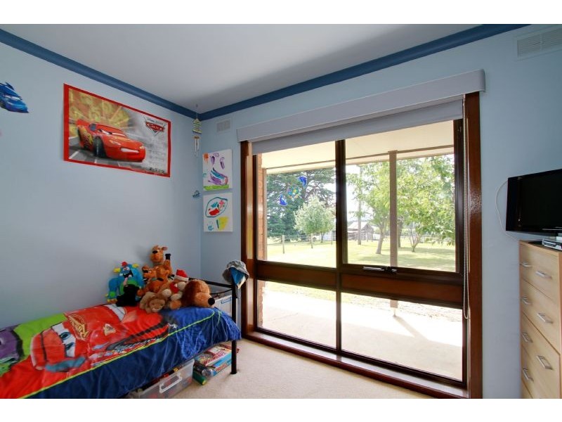 670 Clarkes Road, Hazelwood North VIC 3840