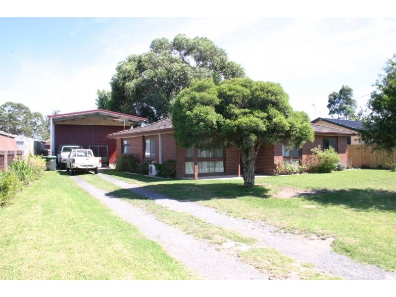 75 Main Road, Glengarry West VIC 3854