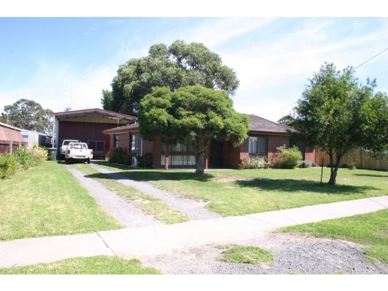 75 Main Road, Glengarry West VIC 3854