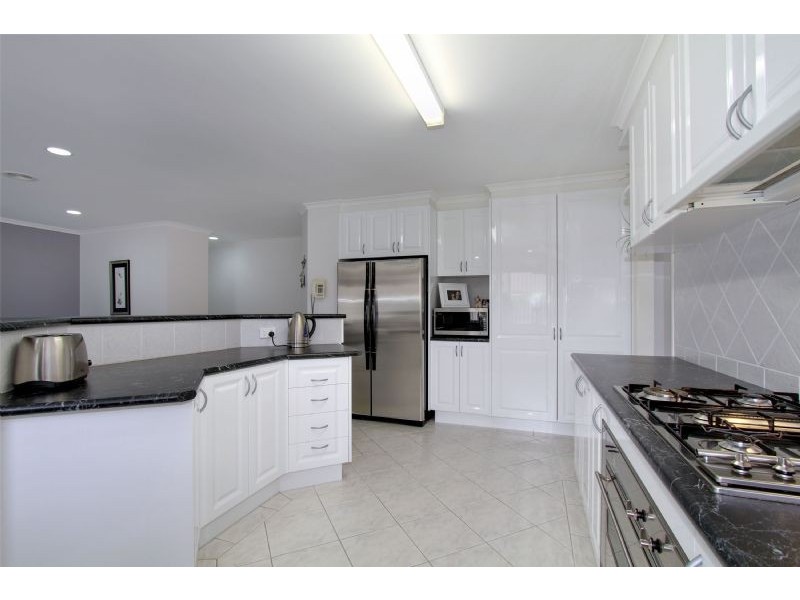 25 Poplar Avenue, Traralgon VIC 3844