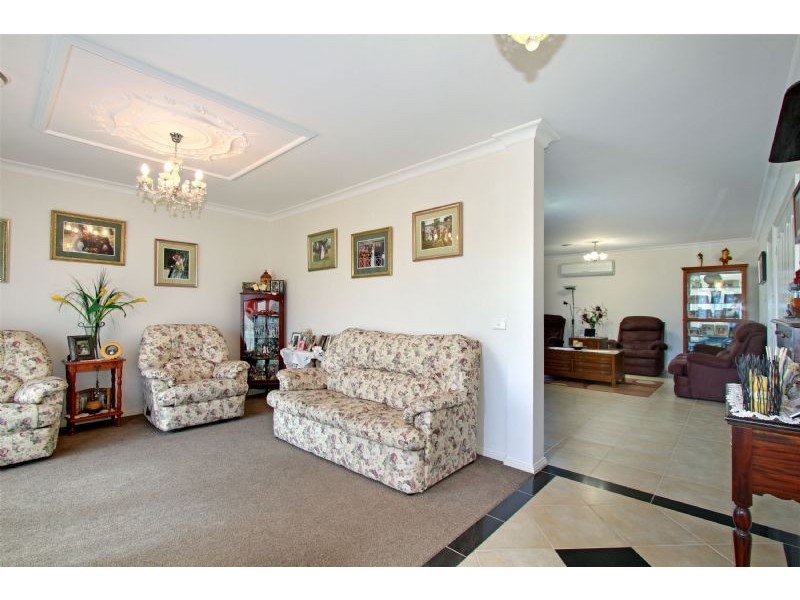 107 Riverslea Boulevard, Traralgon VIC 3844