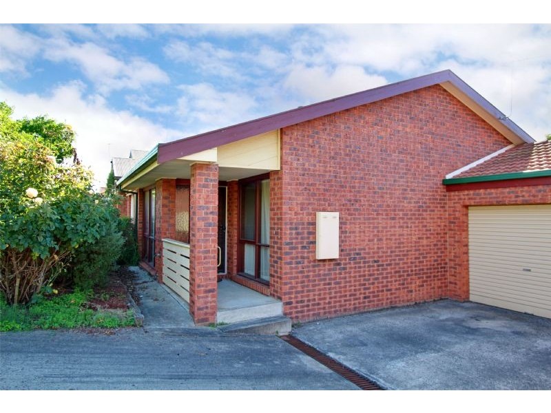 2/16 Henry street, Traralgon VIC 3844
