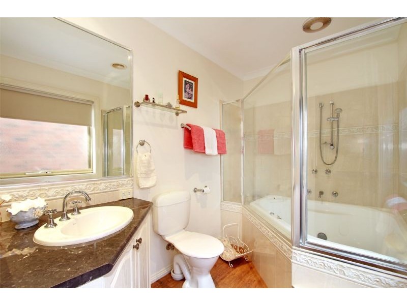 4 MERINO COURT, Traralgon VIC 3844