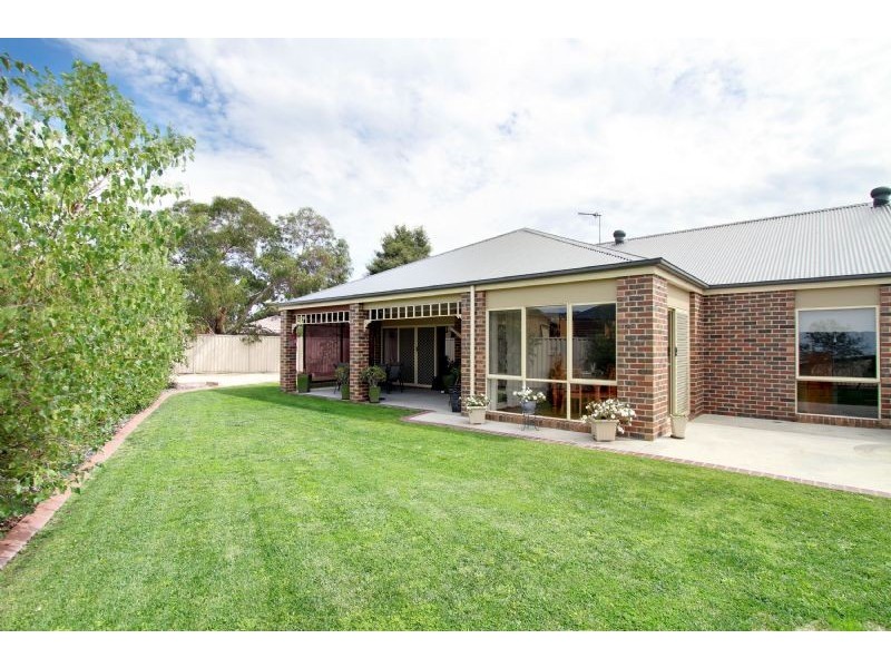 4 MERINO COURT, Traralgon VIC 3844