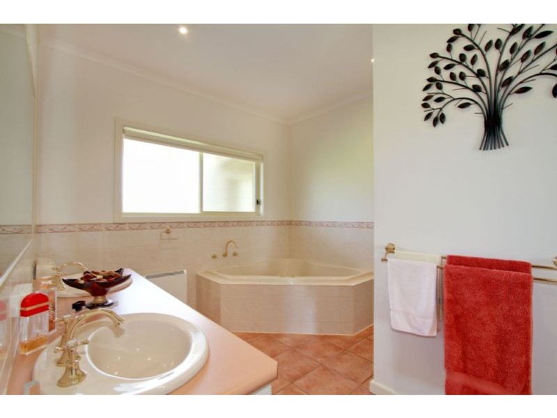 155 Jeeralang North Road, Hazelwood North VIC 3840