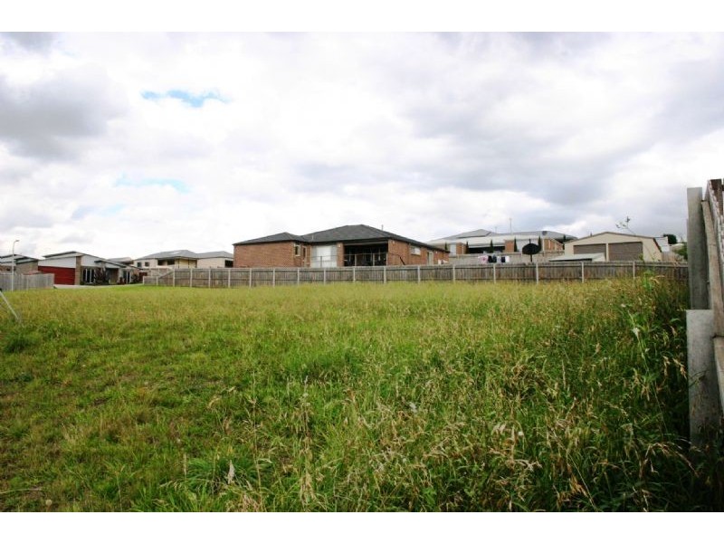 64 Riverslea Boulevard, Traralgon VIC 3844