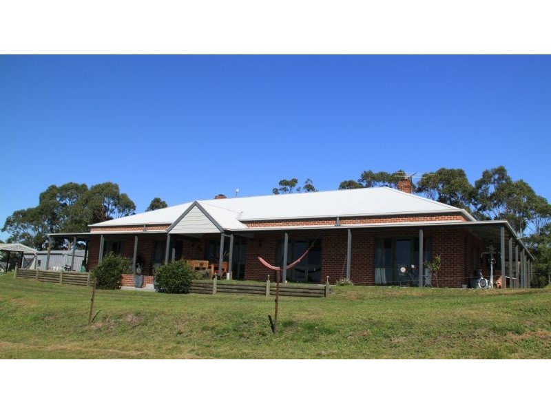 43 McEvoys Track, Seaton VIC 3858