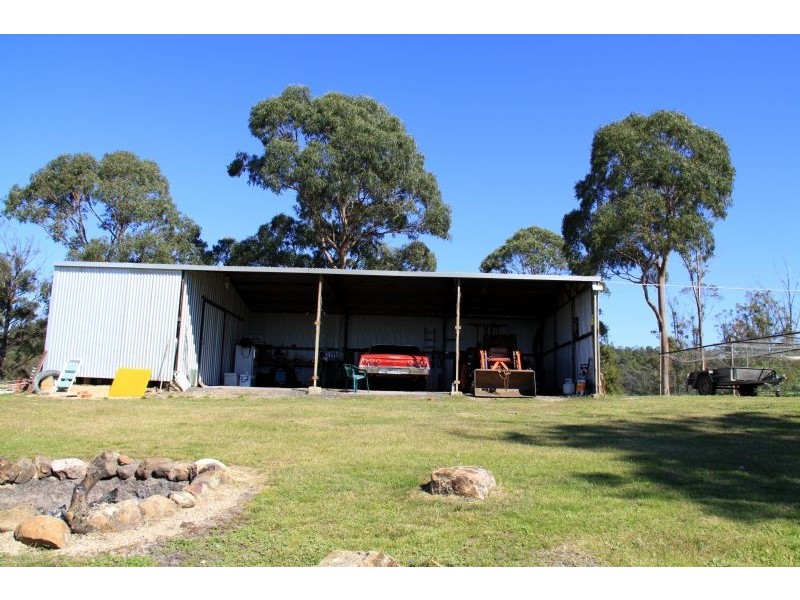 43 McEvoys Track, Seaton VIC 3858