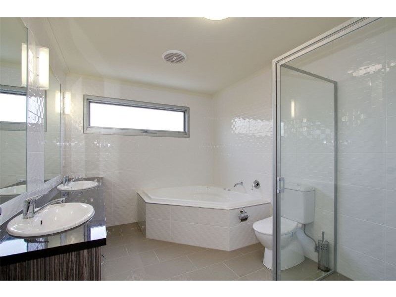 2/42 Gordon Street, Traralgon VIC 3844