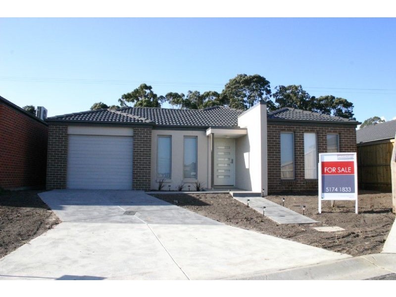 8 Miranda Court, Traralgon VIC 3844