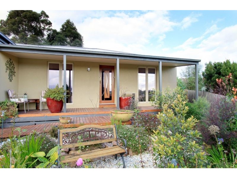 6 Blake Court, Traralgon VIC 3844