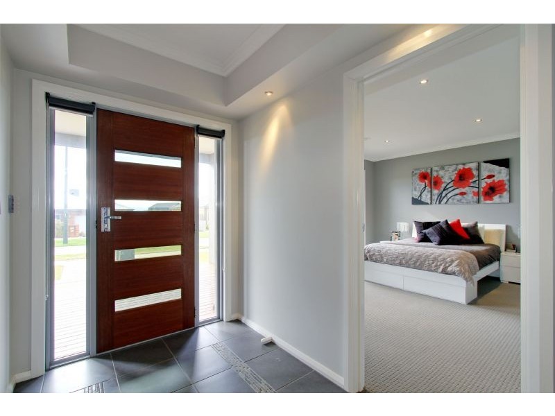 5 Kangaroo Grass Rise, Traralgon VIC 3844