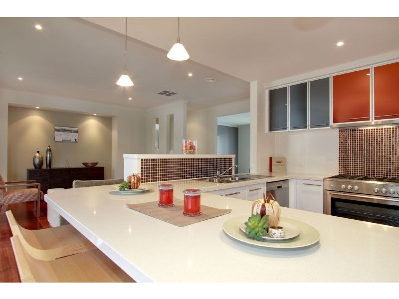 1 Hammersmith Circuit, Traralgon VIC 3844