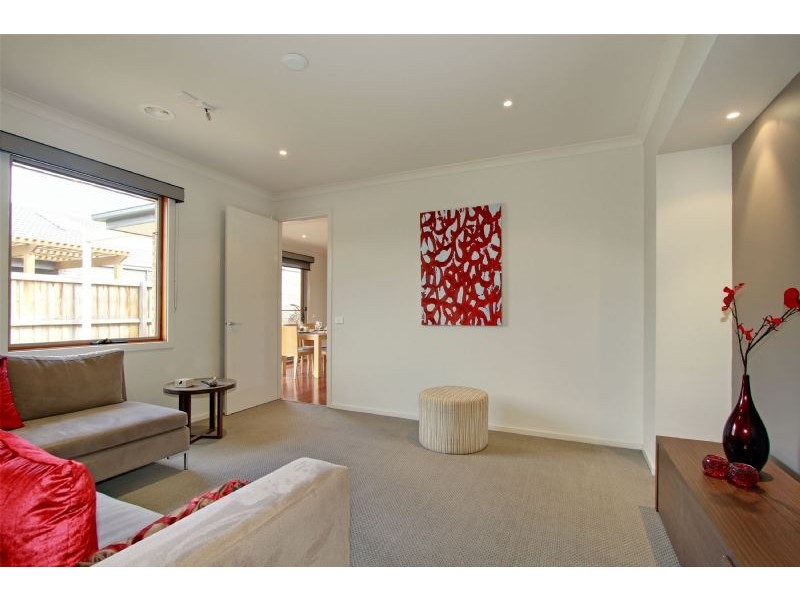 1 Hammersmith Circuit, Traralgon VIC 3844