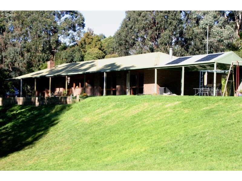 405 Whitelaws Track, Yinnar South VIC 3869