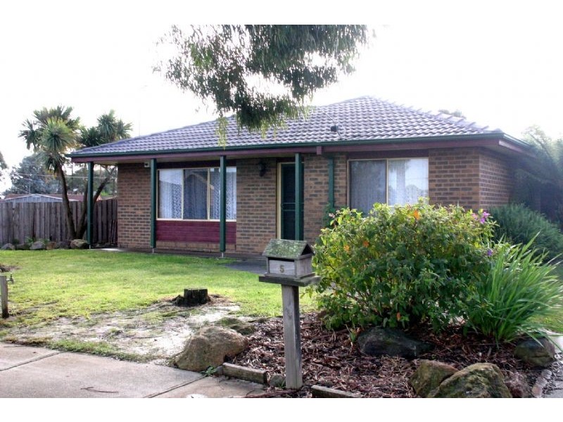 5 Cowell Court, Traralgon VIC 3844