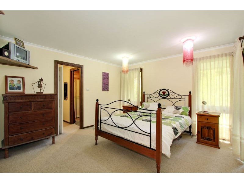 405 Whitelaws Track, Yinnar South VIC 3869