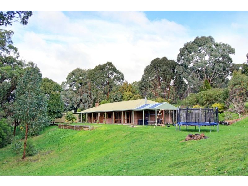 405 Whitelaws Track, Yinnar South VIC 3869