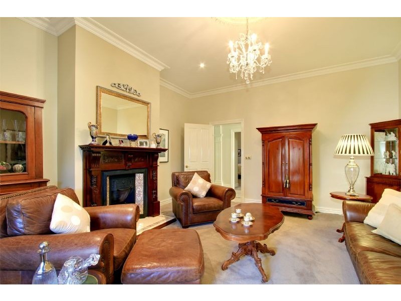 4 Atherley Close, Traralgon VIC 3844