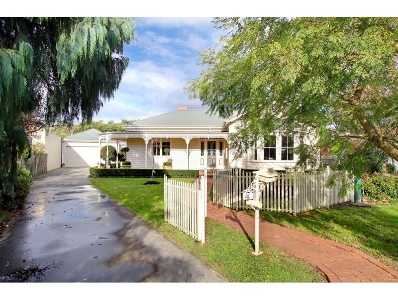 4 Atherley Close, Traralgon VIC 3844