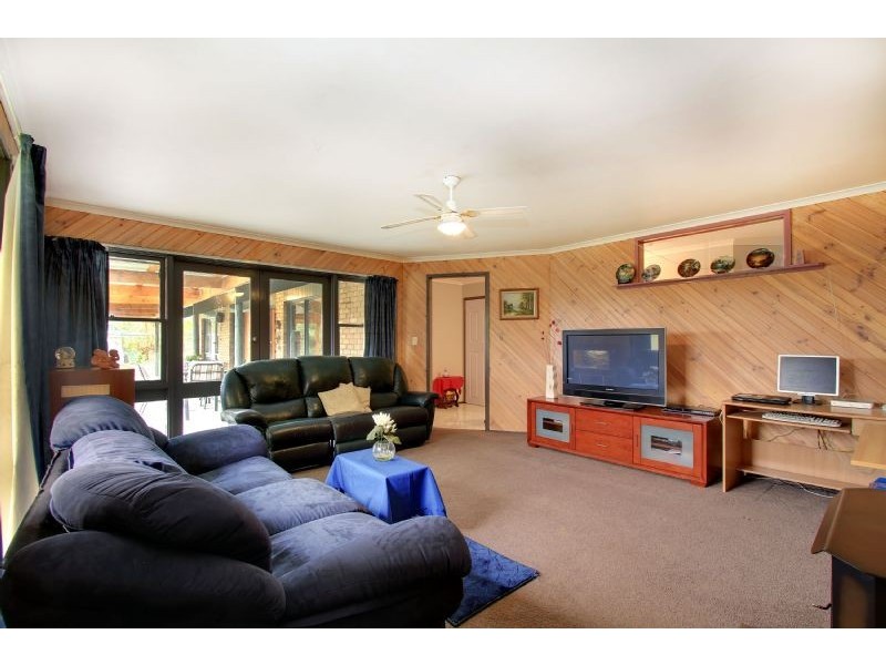 46 Boulton Crescent, Tyers VIC 3844