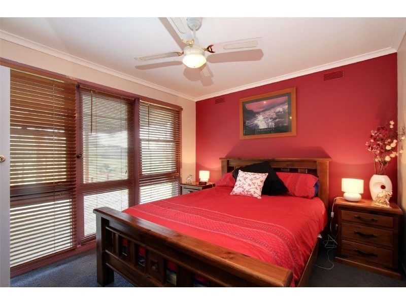 46 Boulton Crescent, Tyers VIC 3844