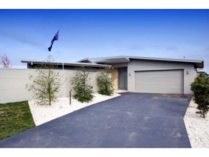 2 Themi Place, Traralgon VIC 3844