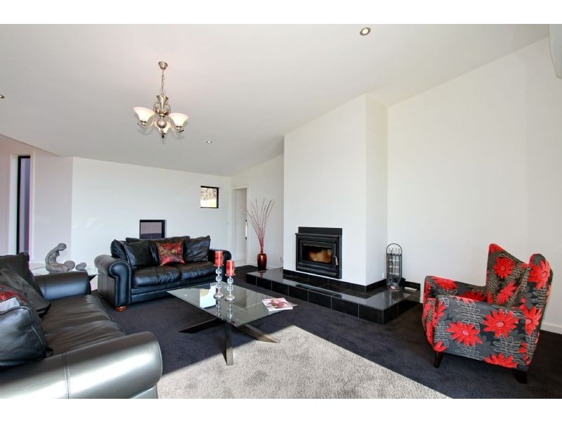 195 Sagars Road, Hazelwood North VIC 3840