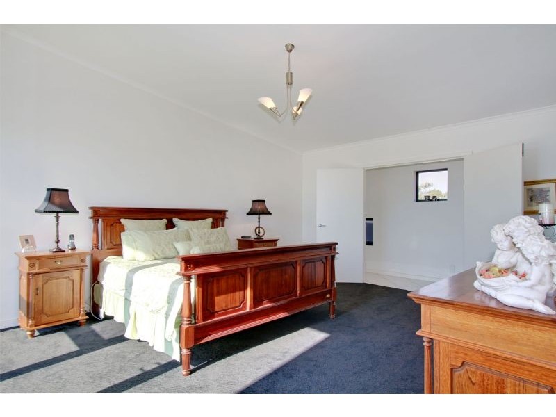 195 Sagars Road, Hazelwood North VIC 3840