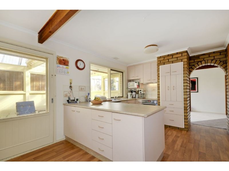 15 Poplar Avenue, Traralgon VIC 3844