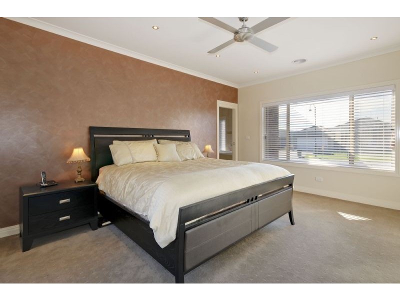 17 Palmgate Terrace, Traralgon VIC 3844