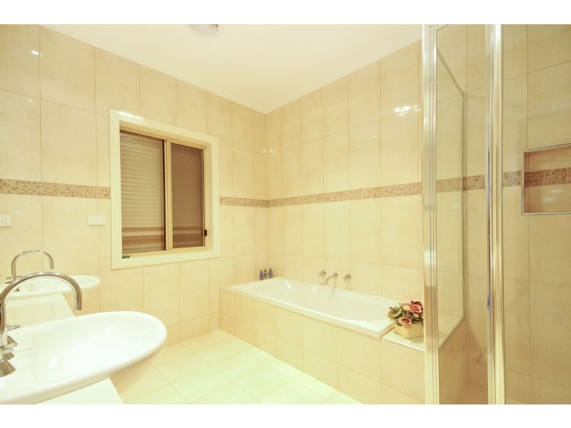 17 Palmgate Terrace, Traralgon VIC 3844