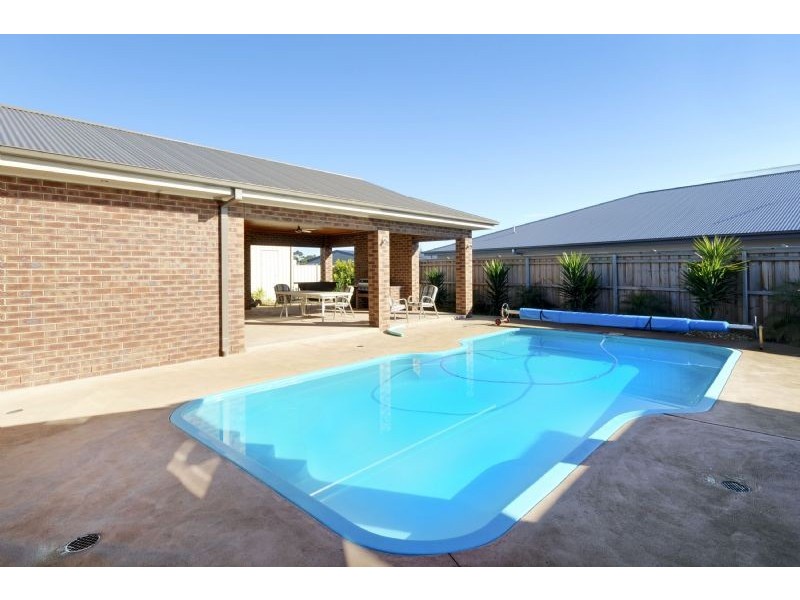 17 Palmgate Terrace, Traralgon VIC 3844