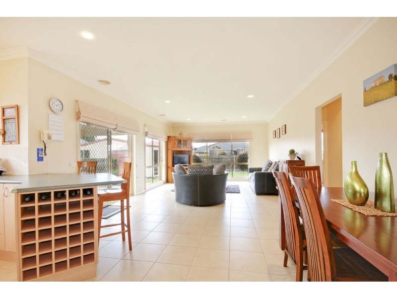 8 Wyndham Court, Traralgon VIC 3844