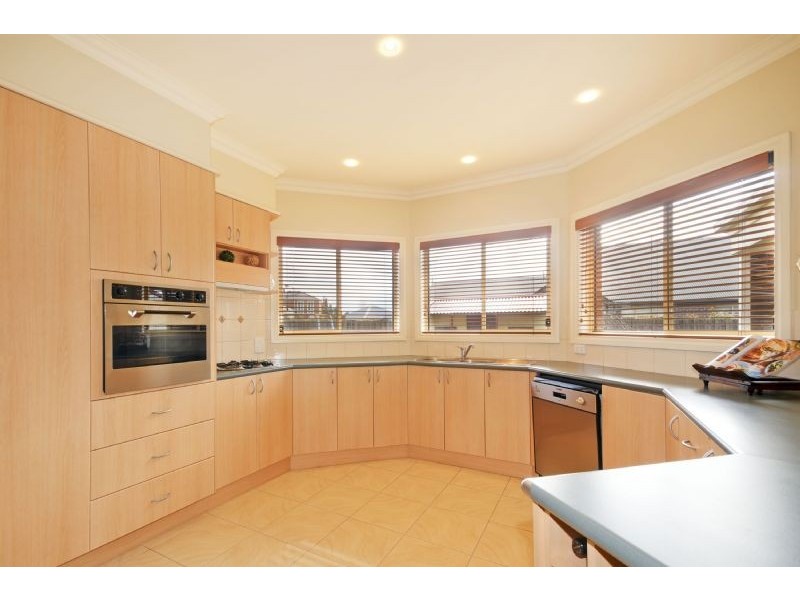 8 Wyndham Court, Traralgon VIC 3844