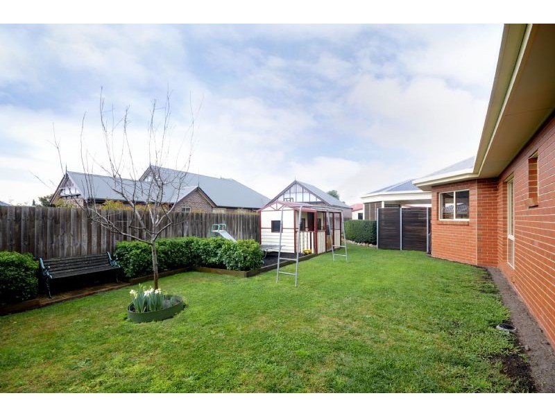 8 Wyndham Court, Traralgon VIC 3844