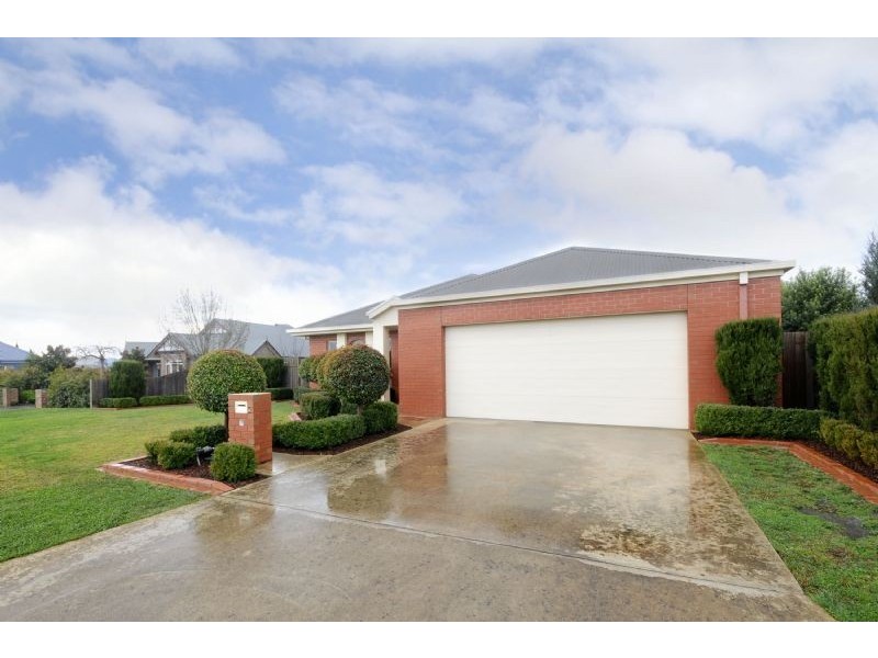 8 Wyndham Court, Traralgon VIC 3844