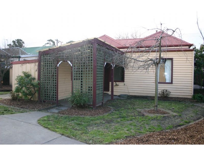 23 Queens Parade, Traralgon VIC 3844