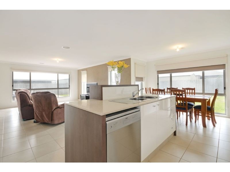 5 Monaghan Close, Traralgon VIC 3844