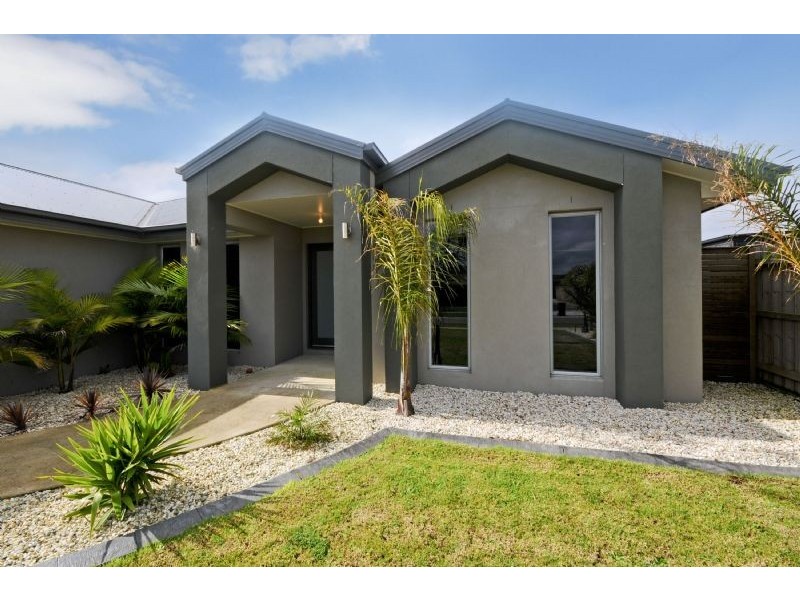 5 Monaghan Close, Traralgon VIC 3844