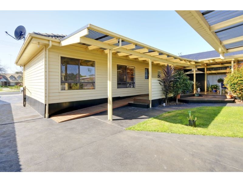 8 Breedon Court, Traralgon VIC 3844