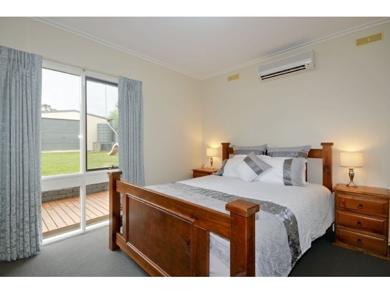 23 Cross’s Road, Traralgon VIC 3844