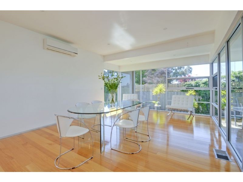 35 Swallow Grove, Traralgon VIC 3844